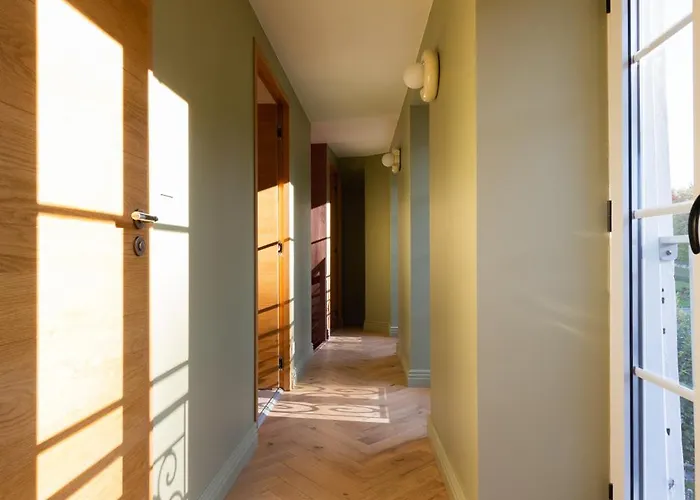 Duplex D'architecte 2 Balcon Face Thermes アパート *